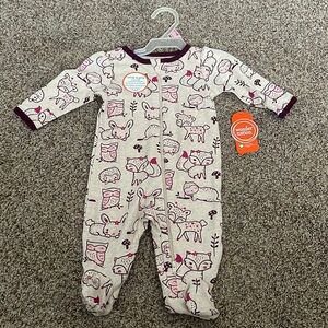 Infant girls sleeper size 0/3 months
